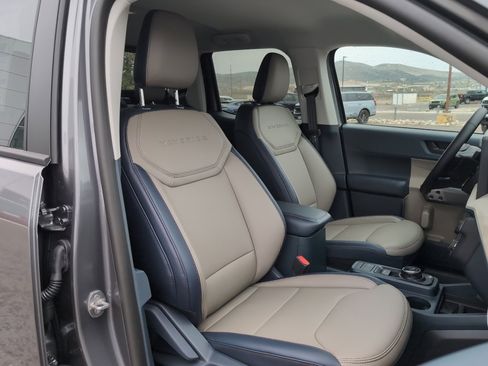New 2026 Ford Maverick Lariat AWD/4WD image 5