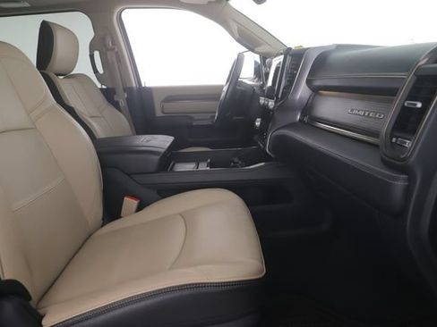 Used 2020 RAM 2500 Limited AWD/4WD image 35