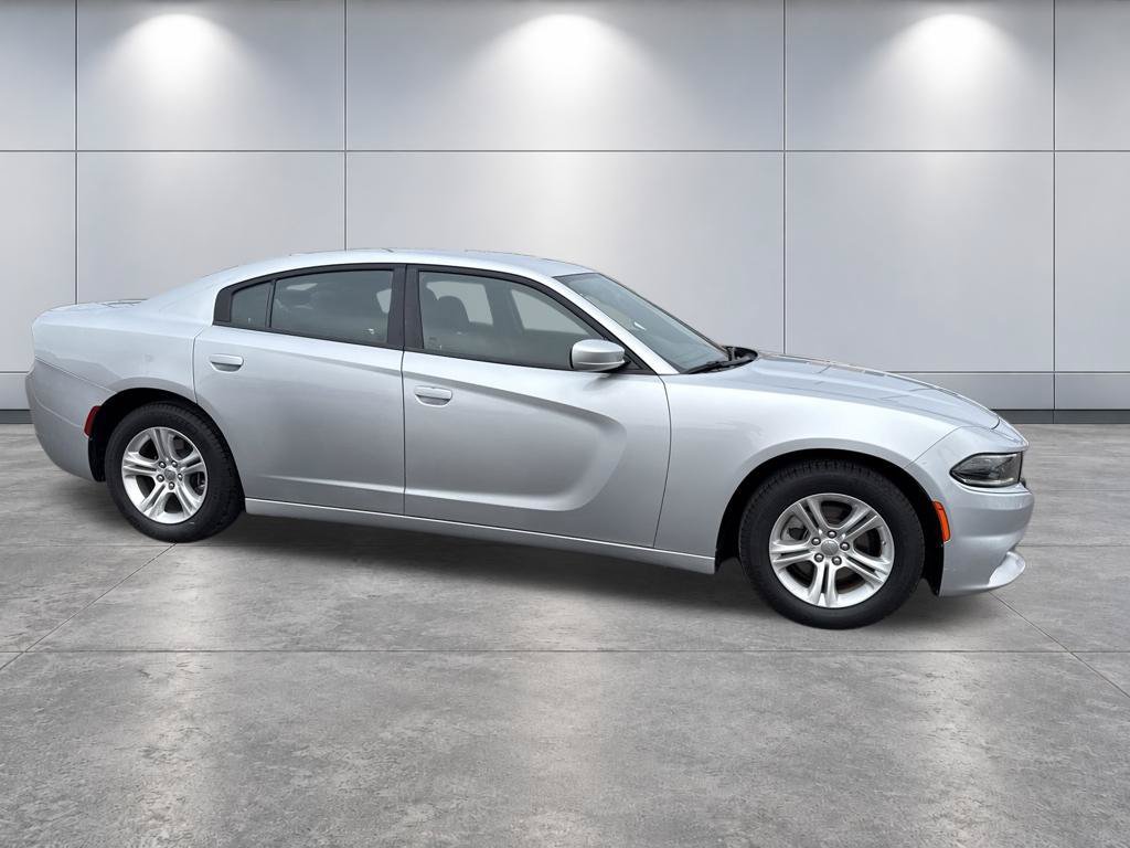 Used 2022 Dodge Charger SXT RWD image 34