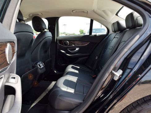 Used 2015 Mercedes-Benz C 300 Sedan image 17