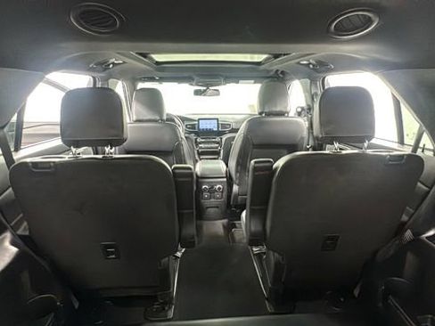 Used 2023 Ford Explorer ST-Line w/ Class IV Trailer Tow Package image 19