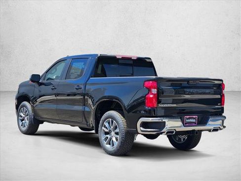 New 2026 Chevrolet Silverado 1500 LT w/ Z71 Off-Road Package AWD/4WD image 9