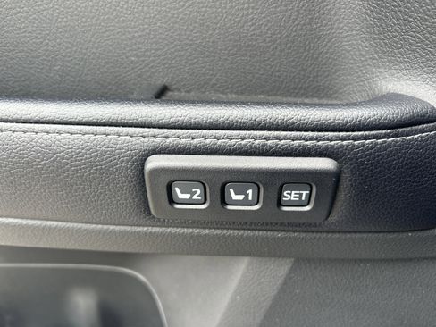 Used 2019 Toyota 4Runner Limited image 37