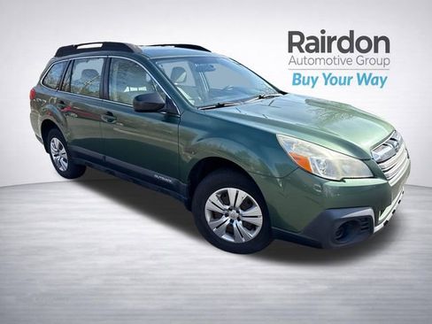 Used 2013 Subaru Outback 2.5i image 1