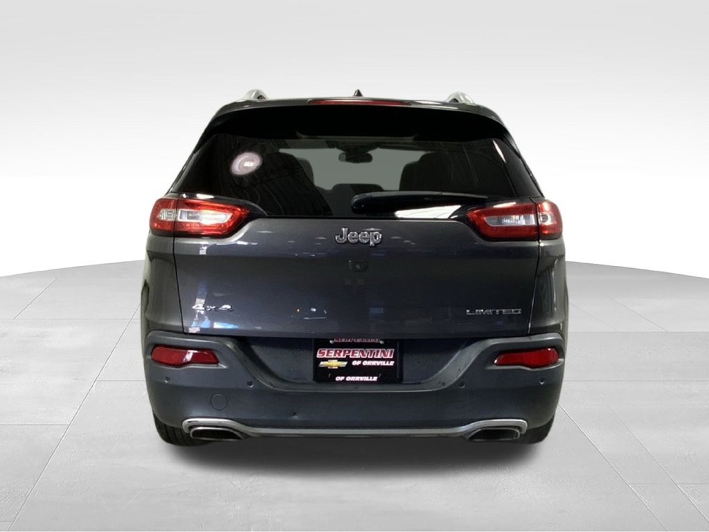 Used 2018 Jeep Cherokee Limited AWD/4WD image 9