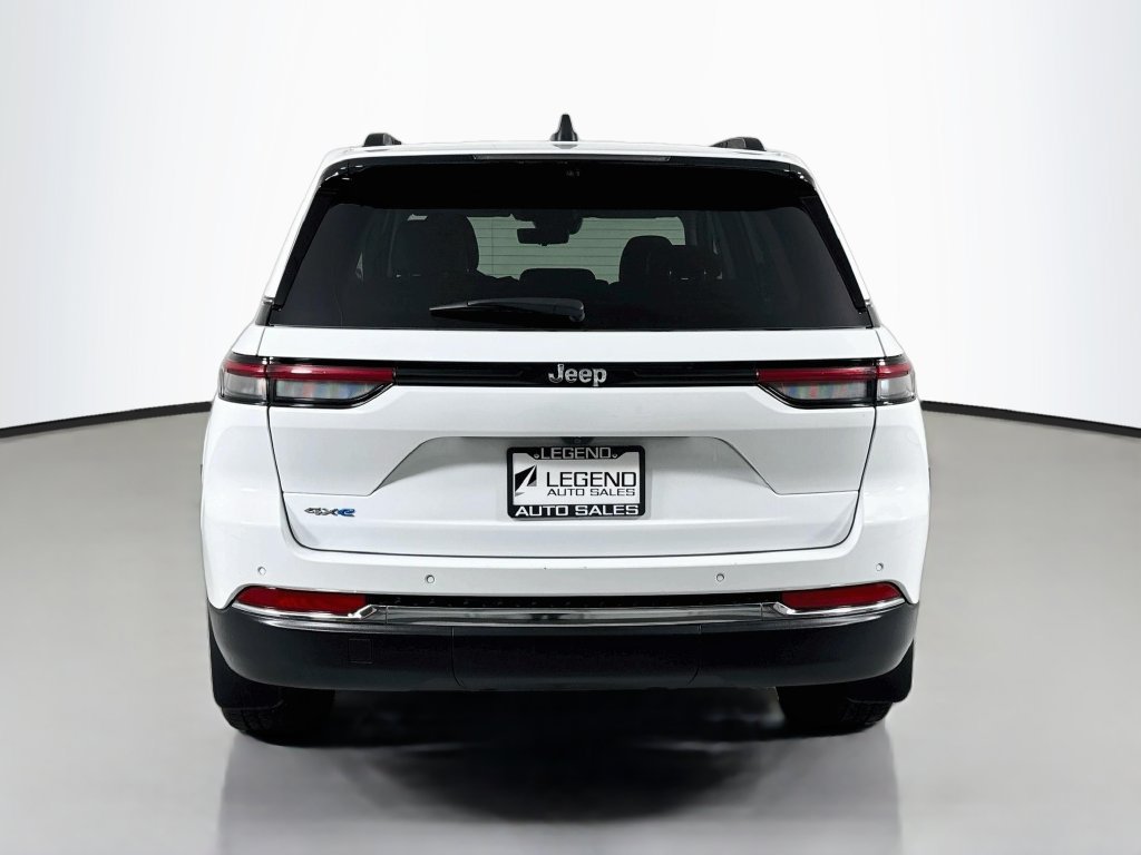 Used 2023 Jeep Grand Cherokee 4WD 4xe w/ Luxury Tech Group II image 7