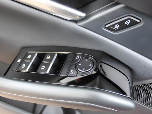 New 2025 MAZDA CX-30 AWD 2.5 S w/ Preferred Package image 33