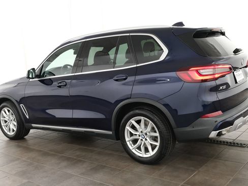 Used 2020 BMW X5 xDrive40i w/ Premium Package AWD/4WD image 3