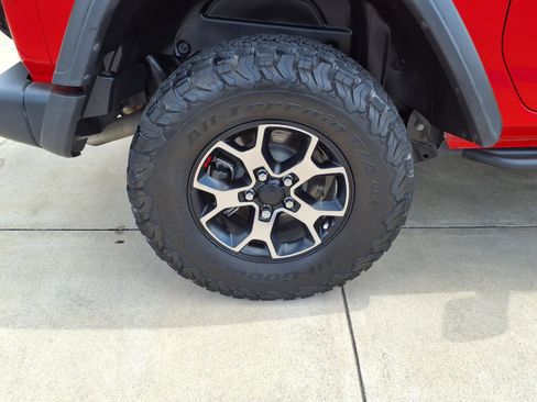 Used 2019 Jeep Wrangler Rubicon image 25