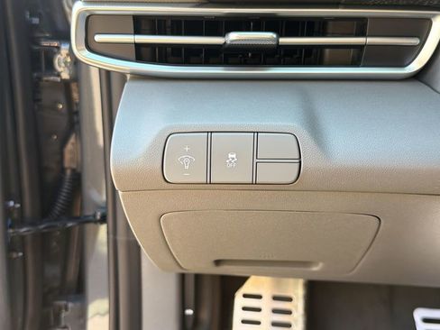 New 2026 Hyundai Elantra Sport FWD image 31