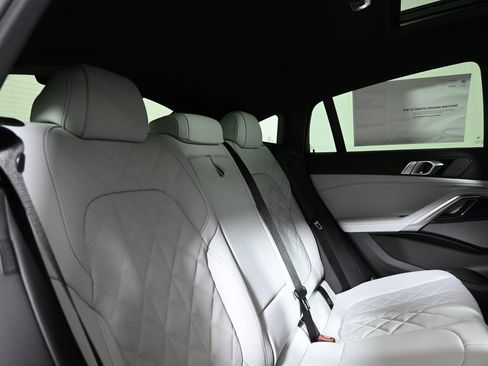 New 2026 BMW X6 xDrive40i w/ Premium Package image 35