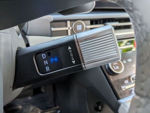 Used 2025 Hyundai Santa Fe SEL image 25