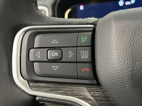 Used 2024 Jeep Wagoneer L Series II image 53