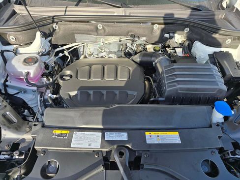 New 2026 Volkswagen Atlas SEL image 12