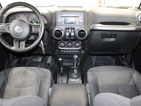 Used 2016 Jeep Wrangler Sport w/ Quick Order Package 24S AWD/4WD image 40
