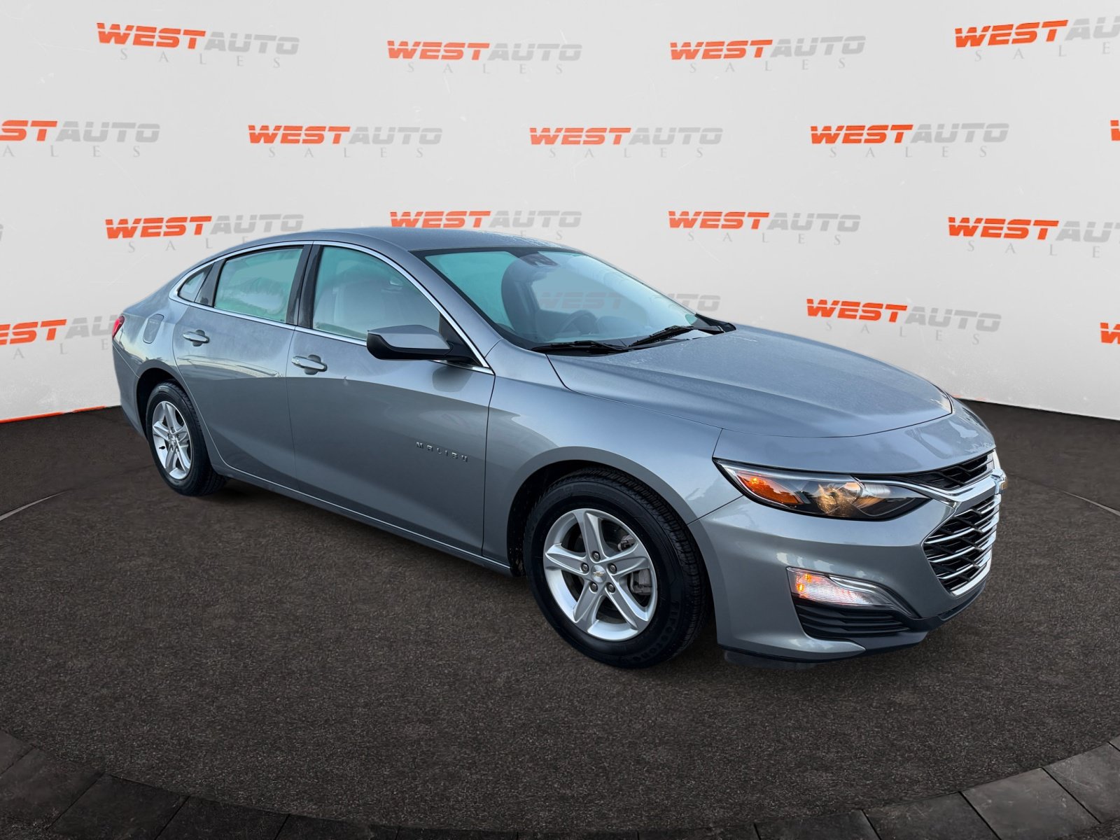 Used 2023 Chevrolet Malibu LS w/ Driver Confidence Package FWD image 7
