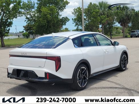 New 2026 Kia K4 EX FWD image 6