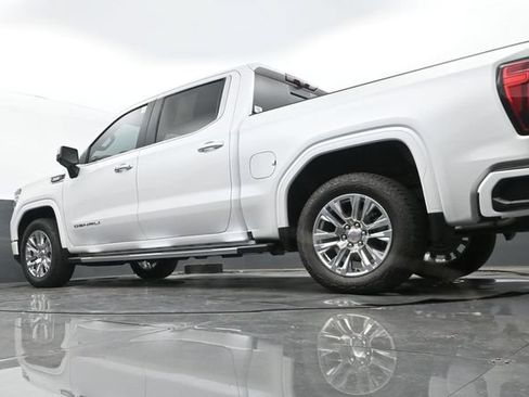 Used 2024 GMC Sierra 1500 Denali w/ Technology Package AWD/4WD image 26