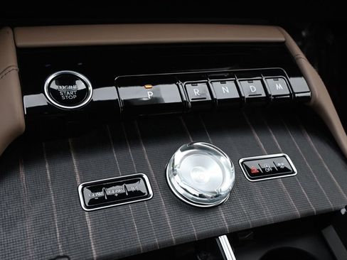 New 2026 Lincoln Navigator L Black Label AWD/4WD image 28