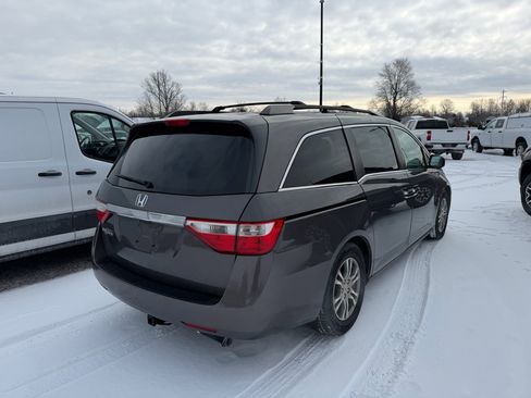 Used 2013 Honda Odyssey EX image 4