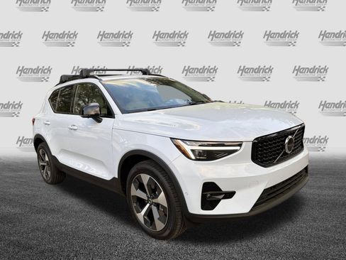 New 2026 Volvo XC40 B5 Plus w/ Protection Package Premier image 2