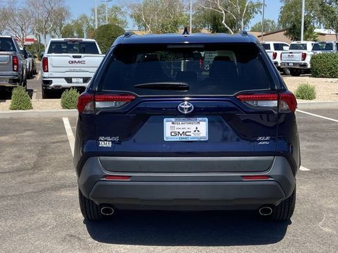 Used 2024 Toyota RAV4 XLE AWD/4WD image 5