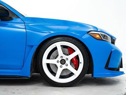 Used 2023 Honda Civic Type R image 12