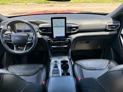 Used 2022 Ford Explorer ST w/ Equipment Group 401A AWD/4WD image 14
