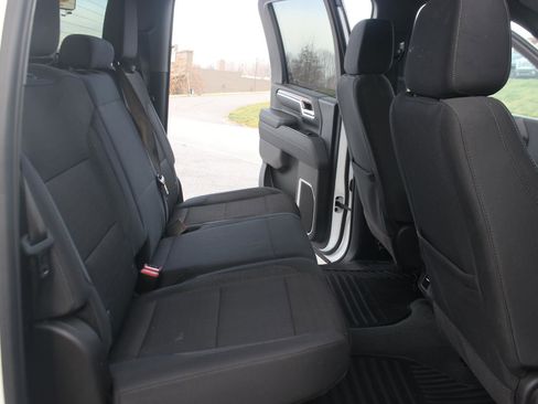 Used 2025 Chevrolet Silverado 2500 LT w/ Convenience Package image 37