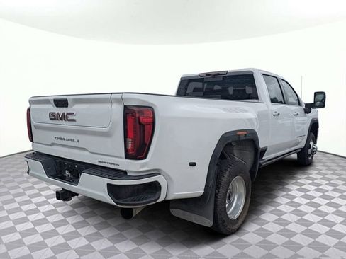 Used 2021 GMC Sierra 3500 Denali w/ Denali Ultimate Package AWD/4WD image 3