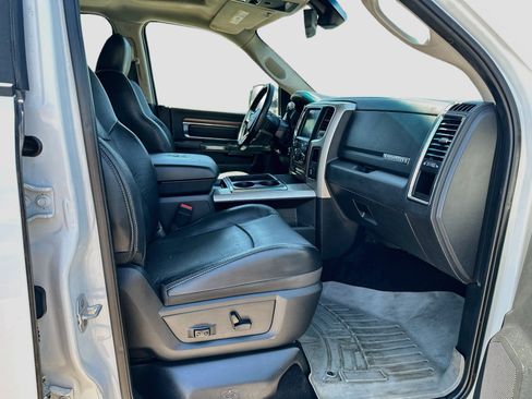 Used 2014 RAM 2500 Laramie w/ Protection Group AWD/4WD image 33
