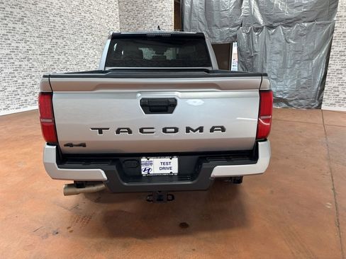 Used 2024 Toyota Tacoma SR5 image 6