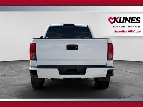 Used 2016 Chevrolet Silverado 1500 LTZ Z71 w/ LTZ Plus Package AWD/4WD image 9