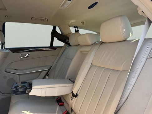 Used 2014 Mercedes-Benz E 350 4MATIC Wagon image 8