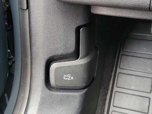 Certified 2024 Lincoln Corsair FWD image 14