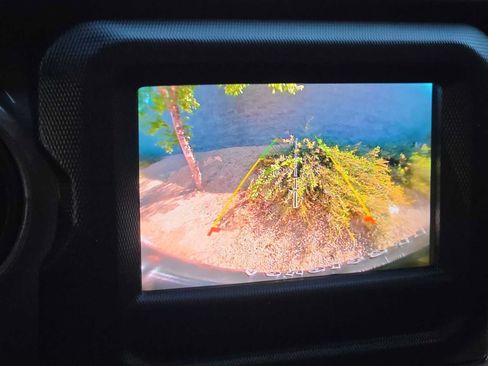 Used 2022 Jeep Wrangler Unlimited Sport AWD/4WD image 26
