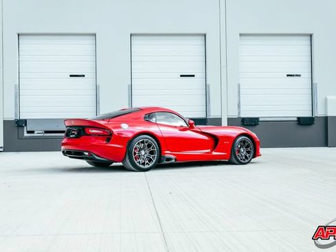 Used 2014 SRT Viper GTS w/ GTS Laguna Interior Package RWD image 20