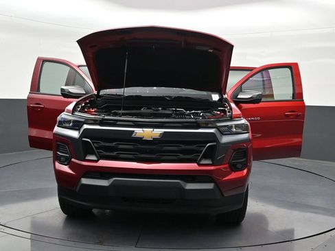 Used 2025 Chevrolet Colorado LT w/ LT Convenience Package RWD image 37