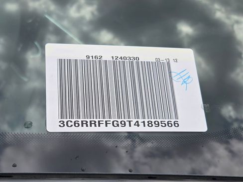 New 2026 RAM 1500 4x4 Crew Cab image 28