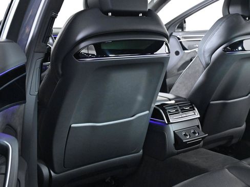 Used 2020 Audi S8 L w/ S8 Executive Package AWD/4WD image 29