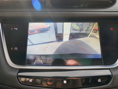 Used 2020 Cadillac XT5 Premium Luxury w/ LPO, Floor Liner Package image 25