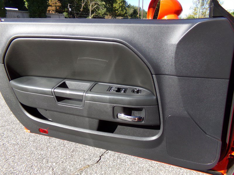 Used 2009 Dodge Challenger R/T RWD image 33