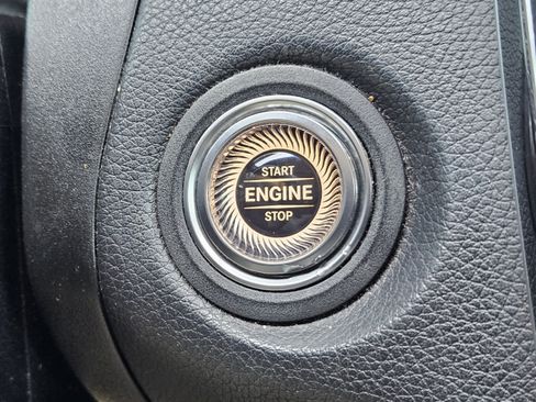 Certified 2020 Mercedes-Benz GLC 300 image 31