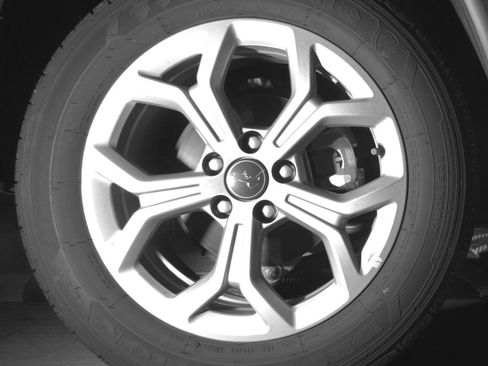 Used 2025 Jeep Compass Latitude AWD/4WD image 15