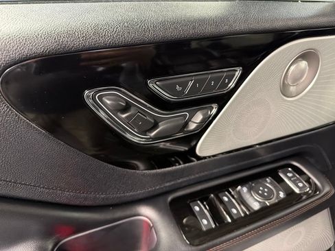 Used 2020 Lincoln Aviator Reserve w/ Equipment Group 202A AWD/4WD image 31