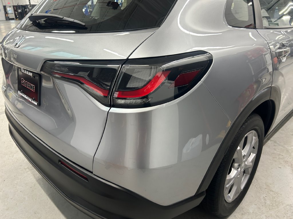 Certified 2024 Honda HR-V LX image 18
