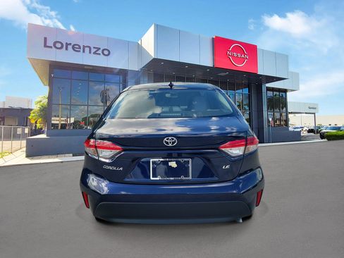 Used 2025 Toyota Corolla LE FWD image 6
