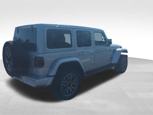 Used 2024 Jeep Wrangler High Altitude AWD/4WD image 6