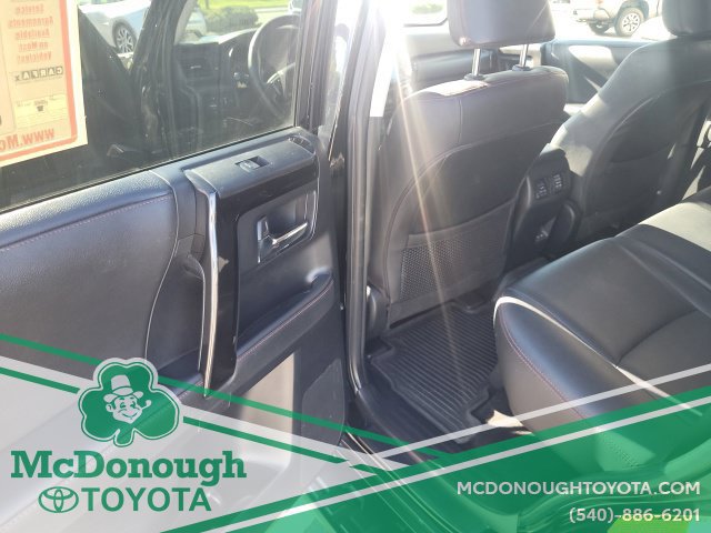 Used 2023 Toyota 4Runner TRD Off-Road Premium AWD/4WD image 15