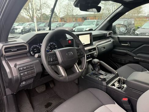 Used 2026 Toyota Tacoma TRD Off-Road image 11